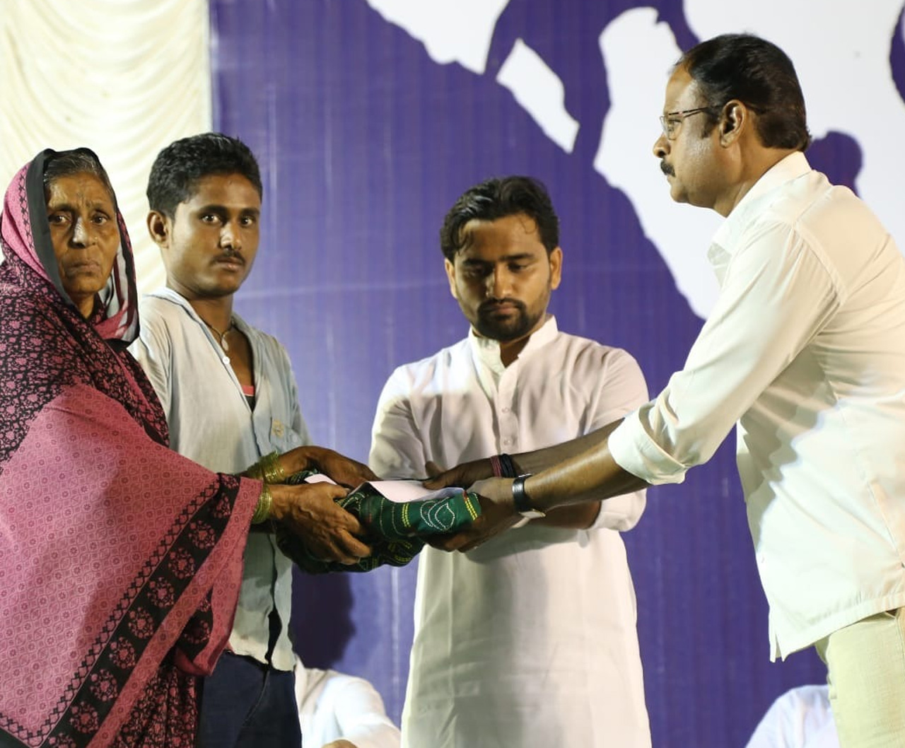 यशवंत गोसावी, Yashwant gosavi,Kisan yuva kranti,किसान युवा क्रांती संघटना,शिव व्याख्याते, , शिवनिश्चल, शेतकरी नेता, शेतकरी पुत्र, किसान नेताशेतकरी चळवळ